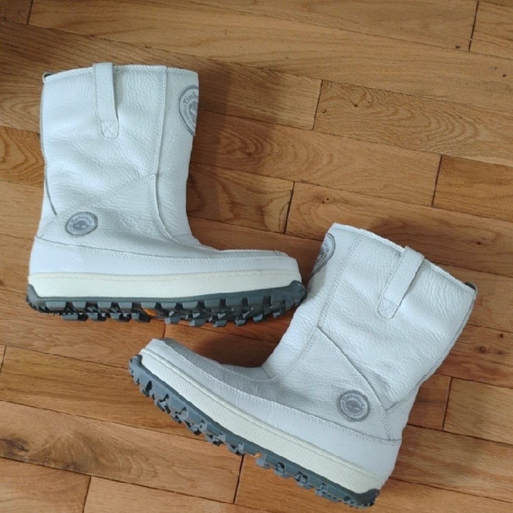 Timberland White Soft Leather Boots